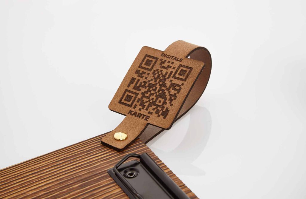 QR Code Branding auf Leder